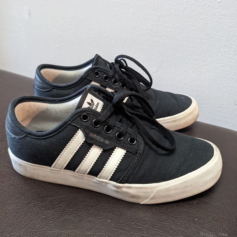 Adidas Black and White Tennis Shoes Size 5